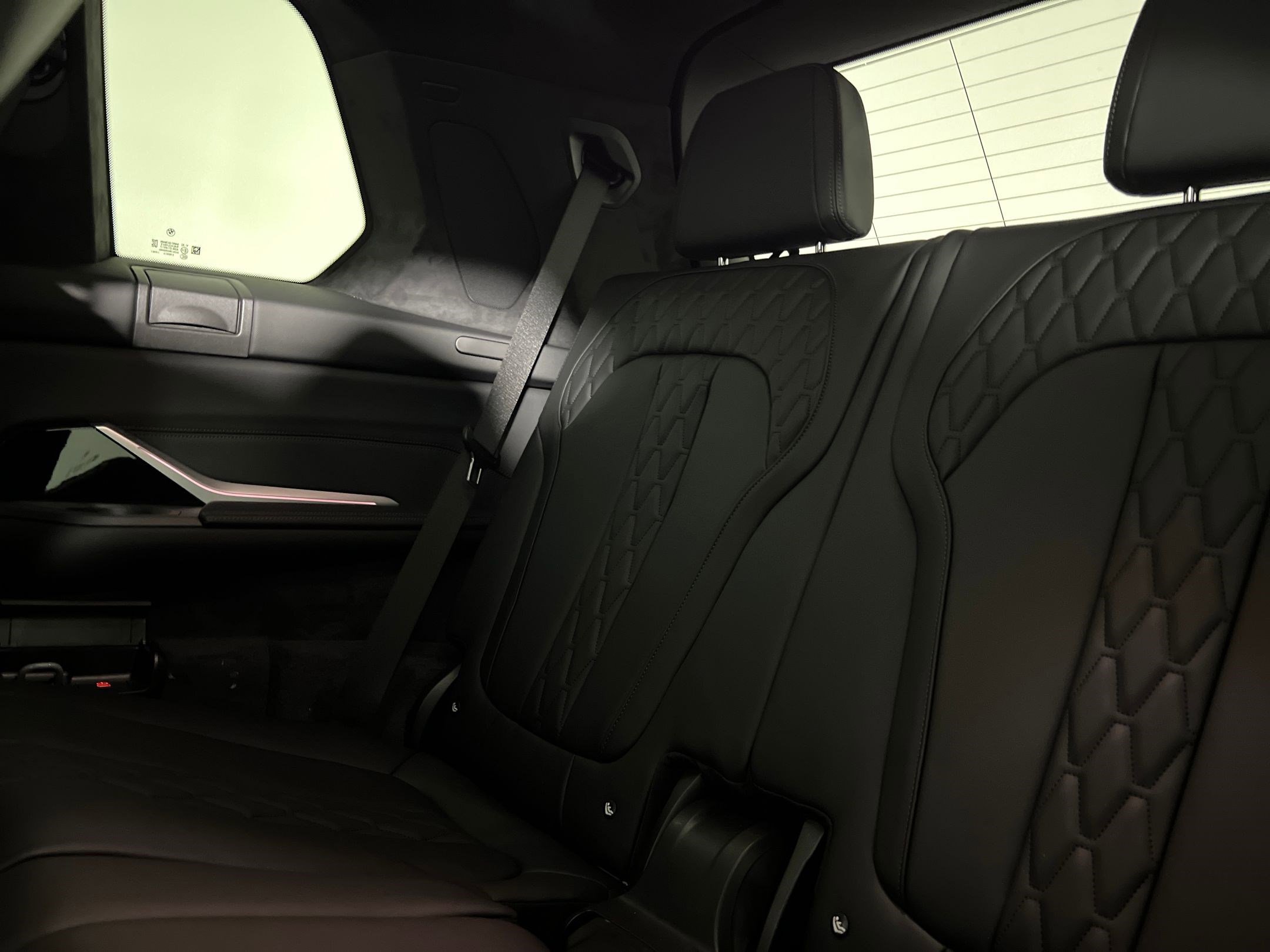 New 2026 BMW X7 M60i image 36