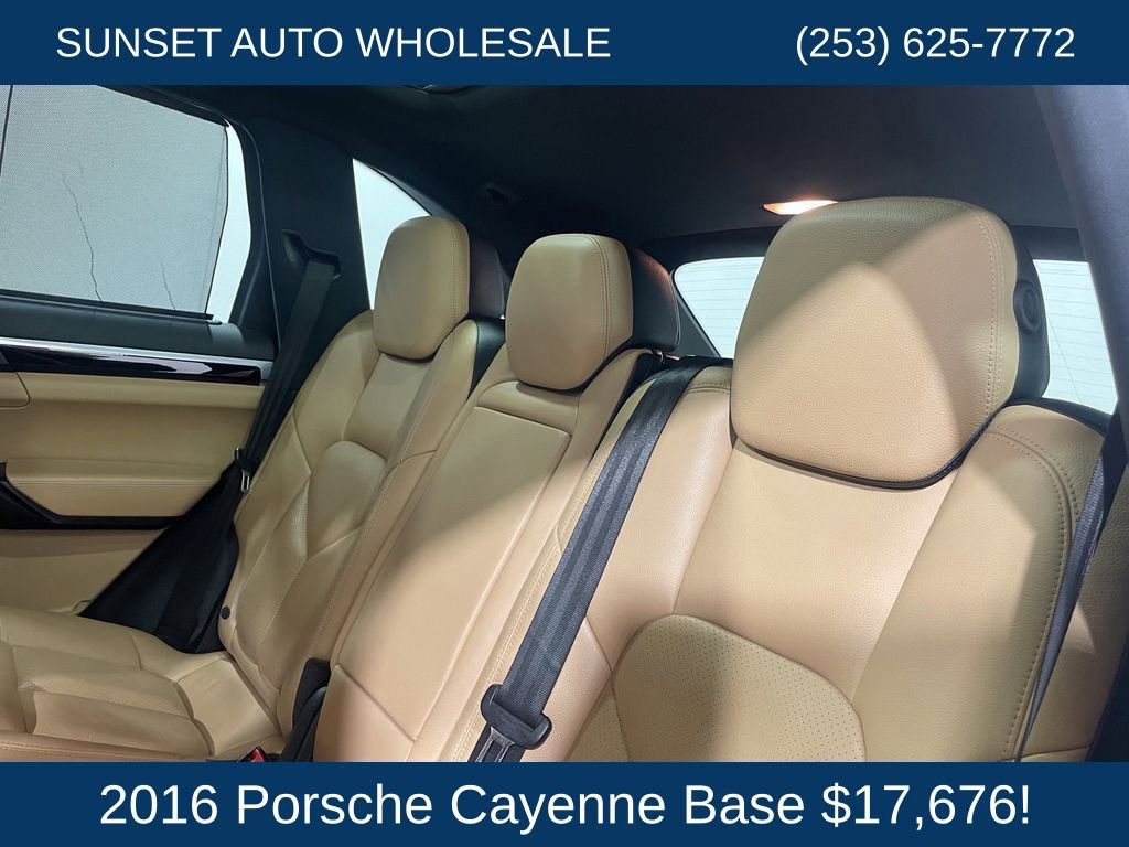 Used 2016 Porsche Cayenne AWD/4WD image 21