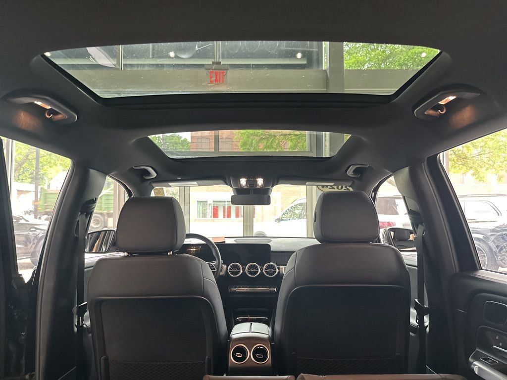 Certified 2024 Mercedes-Benz GLB 250 4MATIC image 22