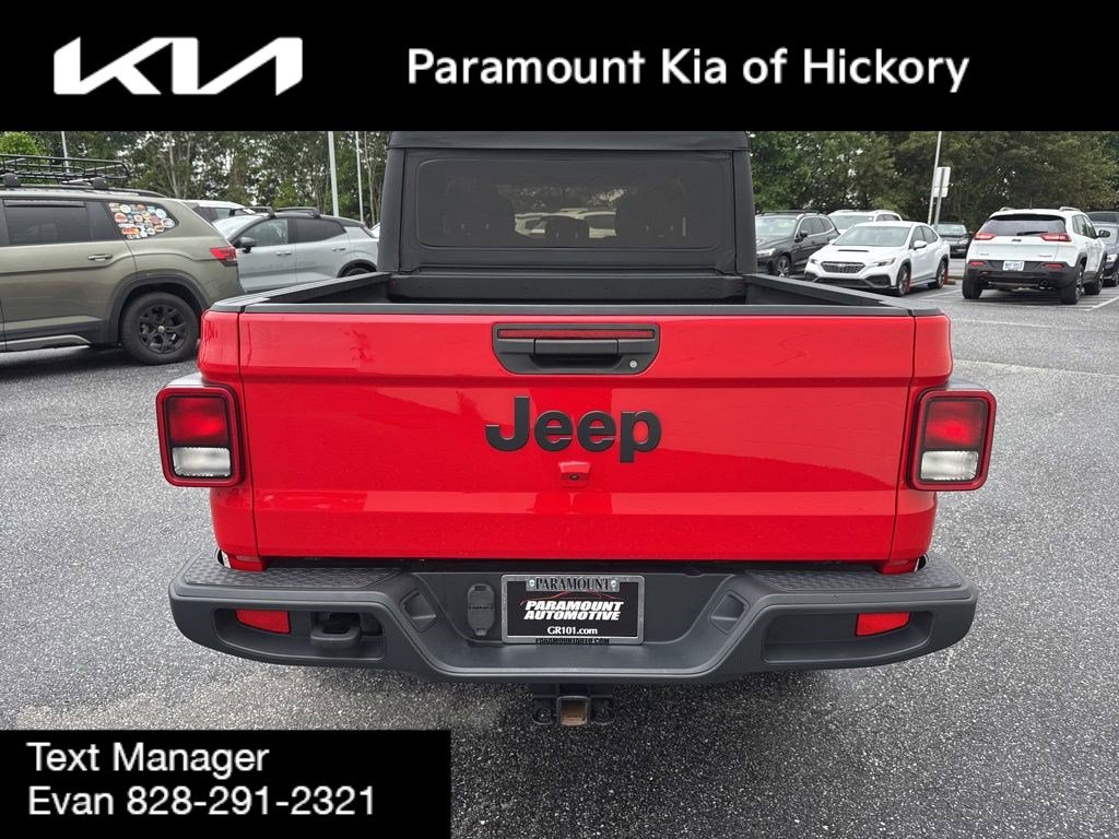 Used 2022 Jeep Gladiator Sport AWD/4WD image 6