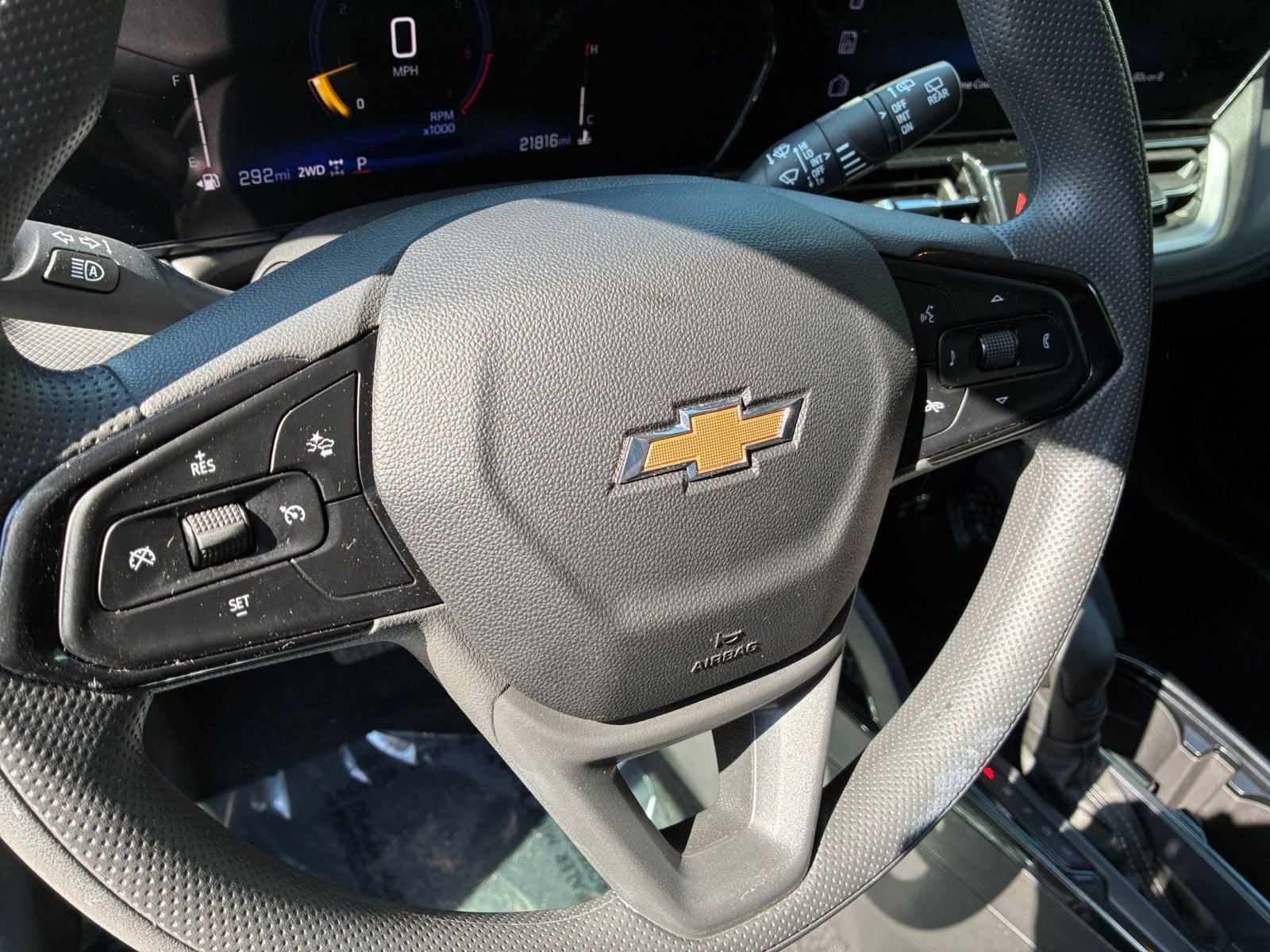 Used 2025 Chevrolet TrailBlazer LT w/ Driver Confidence Package AWD/4WD image 25