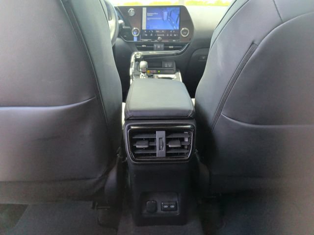 Used 2024 Lexus NX 250 FWD image 34