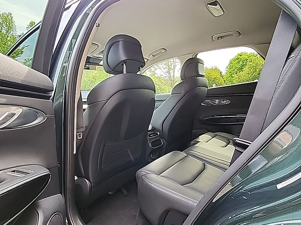 Used 2023 Genesis GV70 2.5T image 16