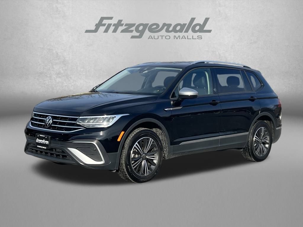 Used 2024 Volkswagen Tiguan Wolfsburg Edition image 2