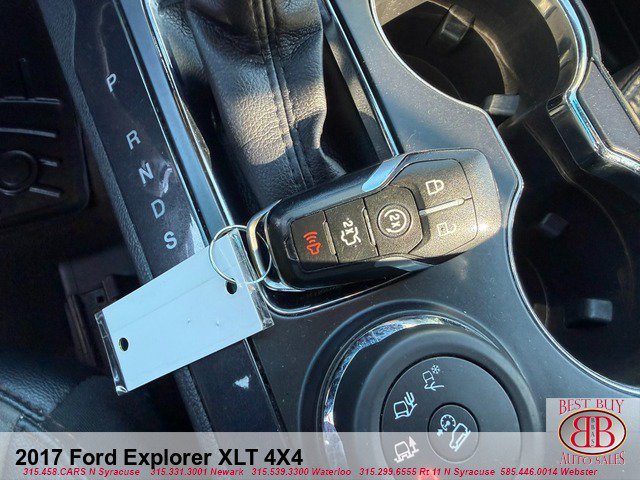 Used 2017 Ford Explorer XLT w/ Equipment Group 202A AWD/4WD image 30