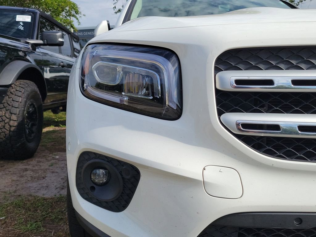 Used 2021 Mercedes-Benz GLB 250 image 2