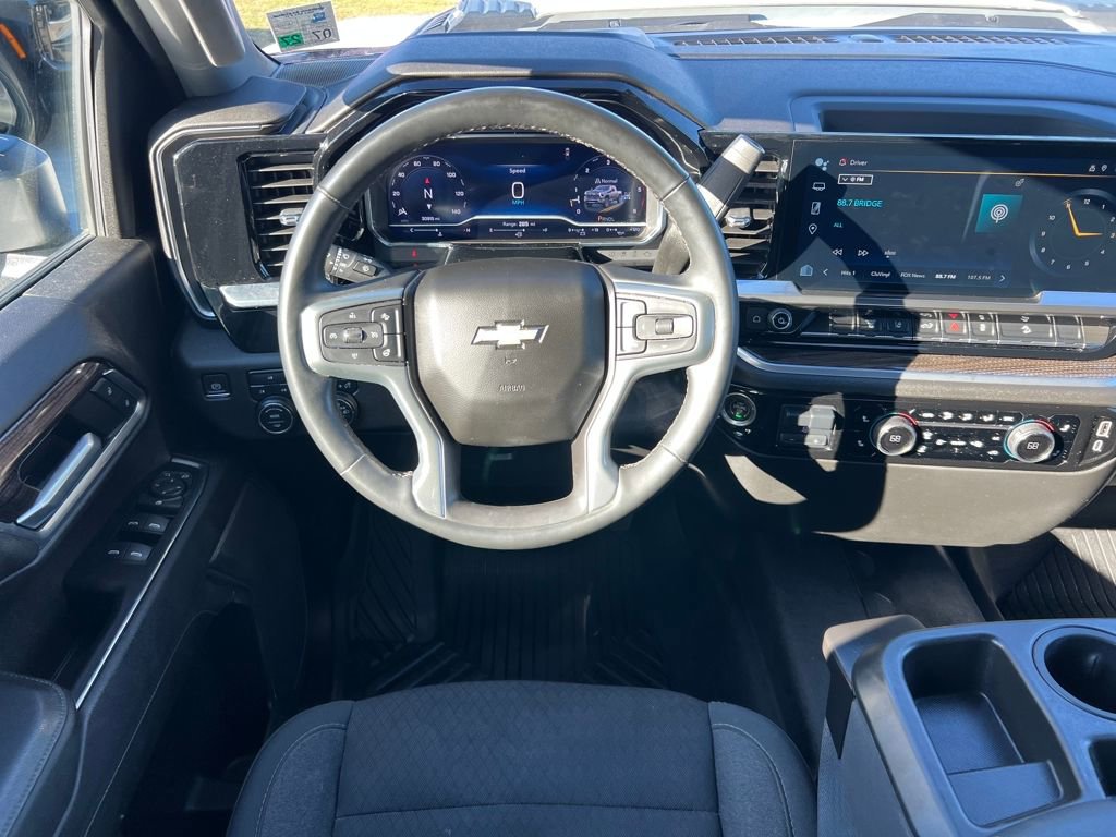 Used 2024 Chevrolet Silverado 2500 LT image 13