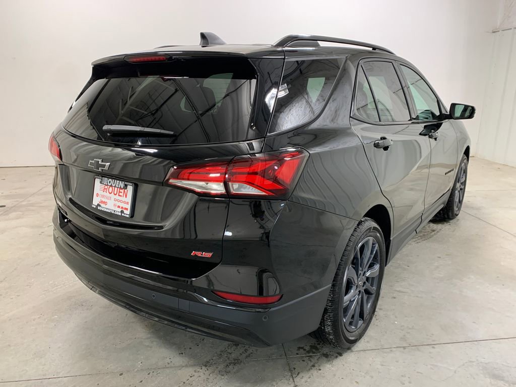 Used 2024 Chevrolet Equinox RS image 9