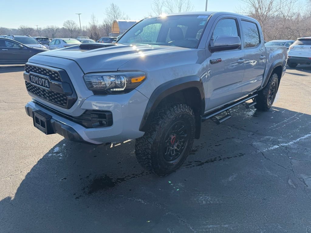 Used 2017 Toyota Tacoma TRD Pro image 1