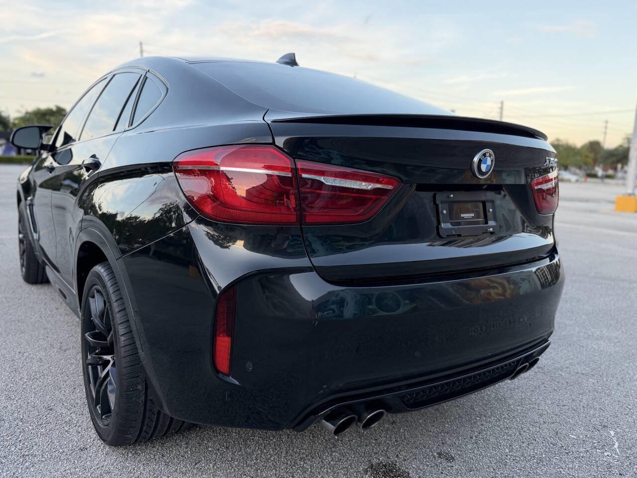 Used 2016 BMW X6 M Base AWD 4dr SUV image 7