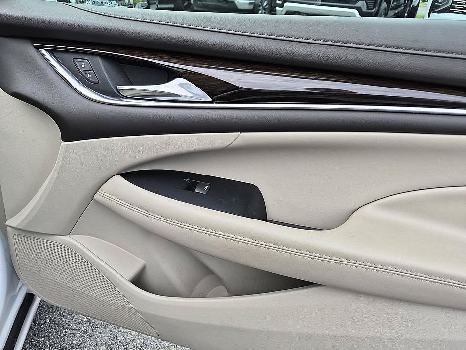 Certified 2017 Buick LaCrosse Premium FWD image 32