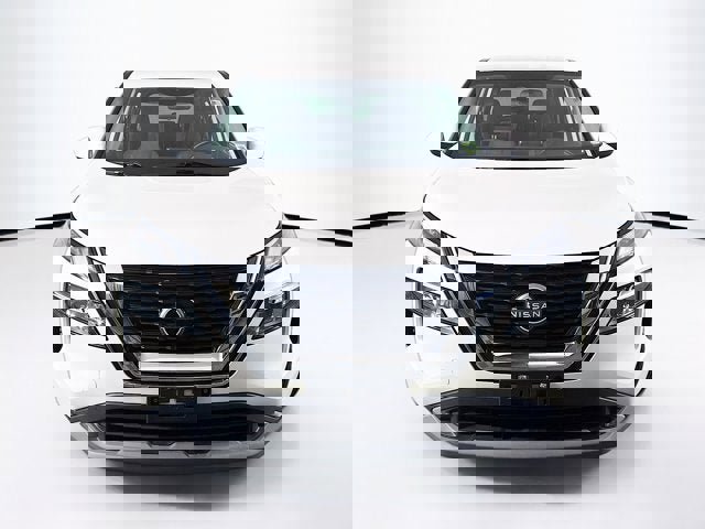 Certified 2023 Nissan Rogue SV image 2