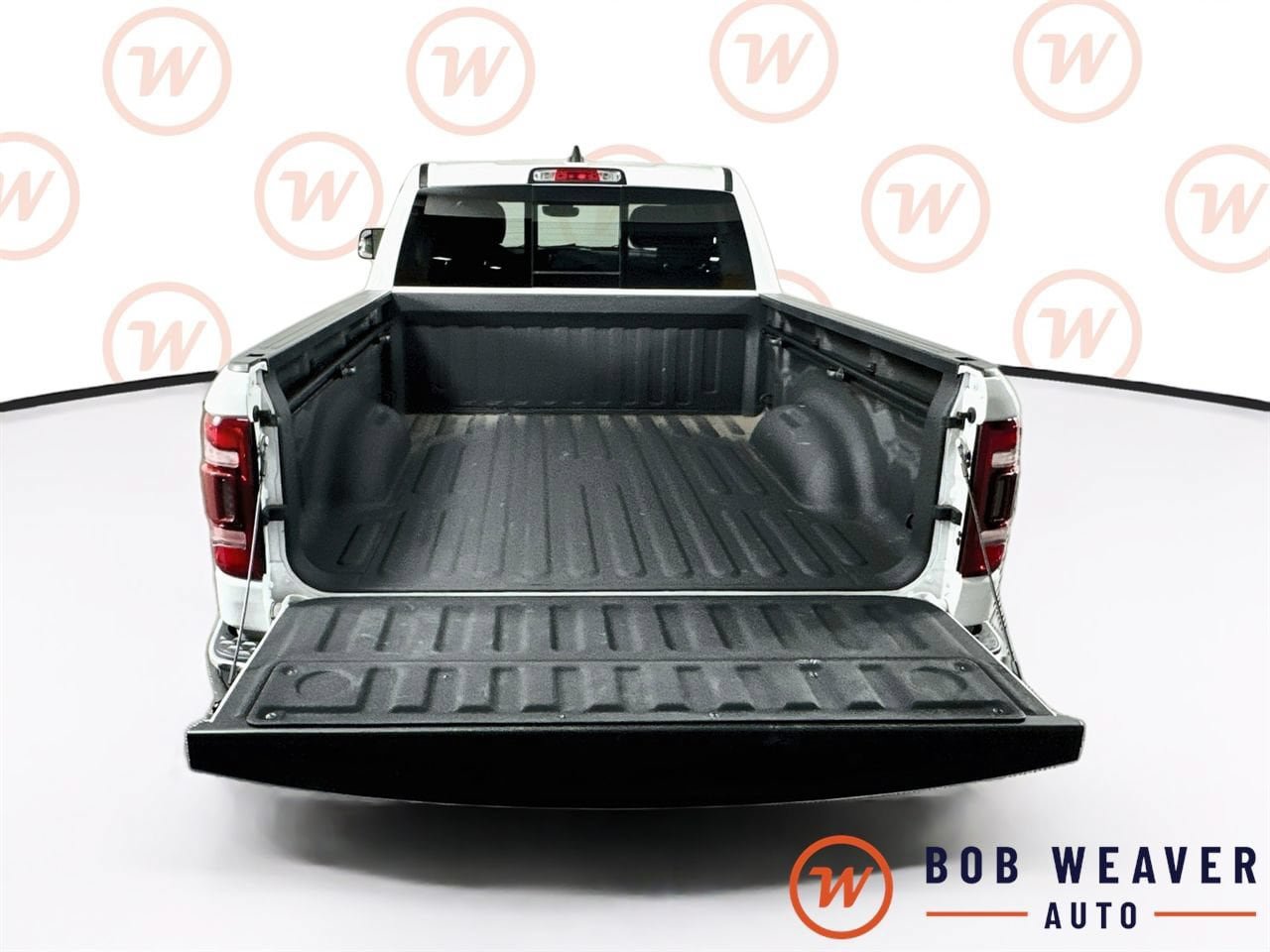 Used 2023 RAM 1500 Big Horn AWD/4WD image 33
