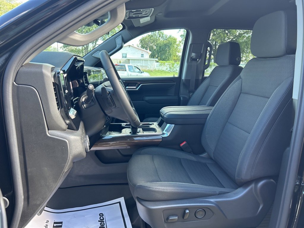 New 2026 Chevrolet Silverado 1500 RST image 25