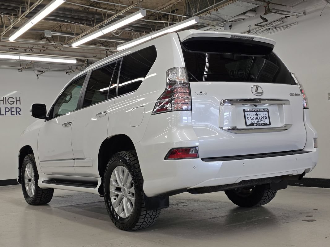 Used 2018 Lexus GX 460 Premium w/ Premium Package AWD/4WD image 11