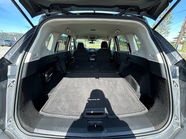 Used 2021 Nissan Rogue SV AWD/4WD image 43
