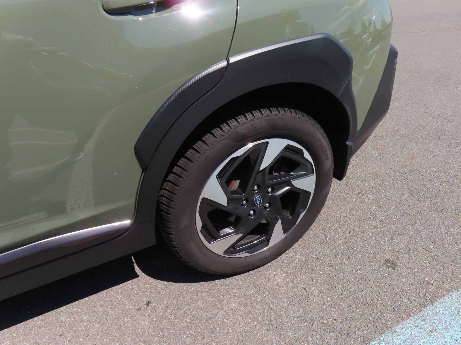 Used 2024 Subaru Crosstrek 2.5i Limited image 12