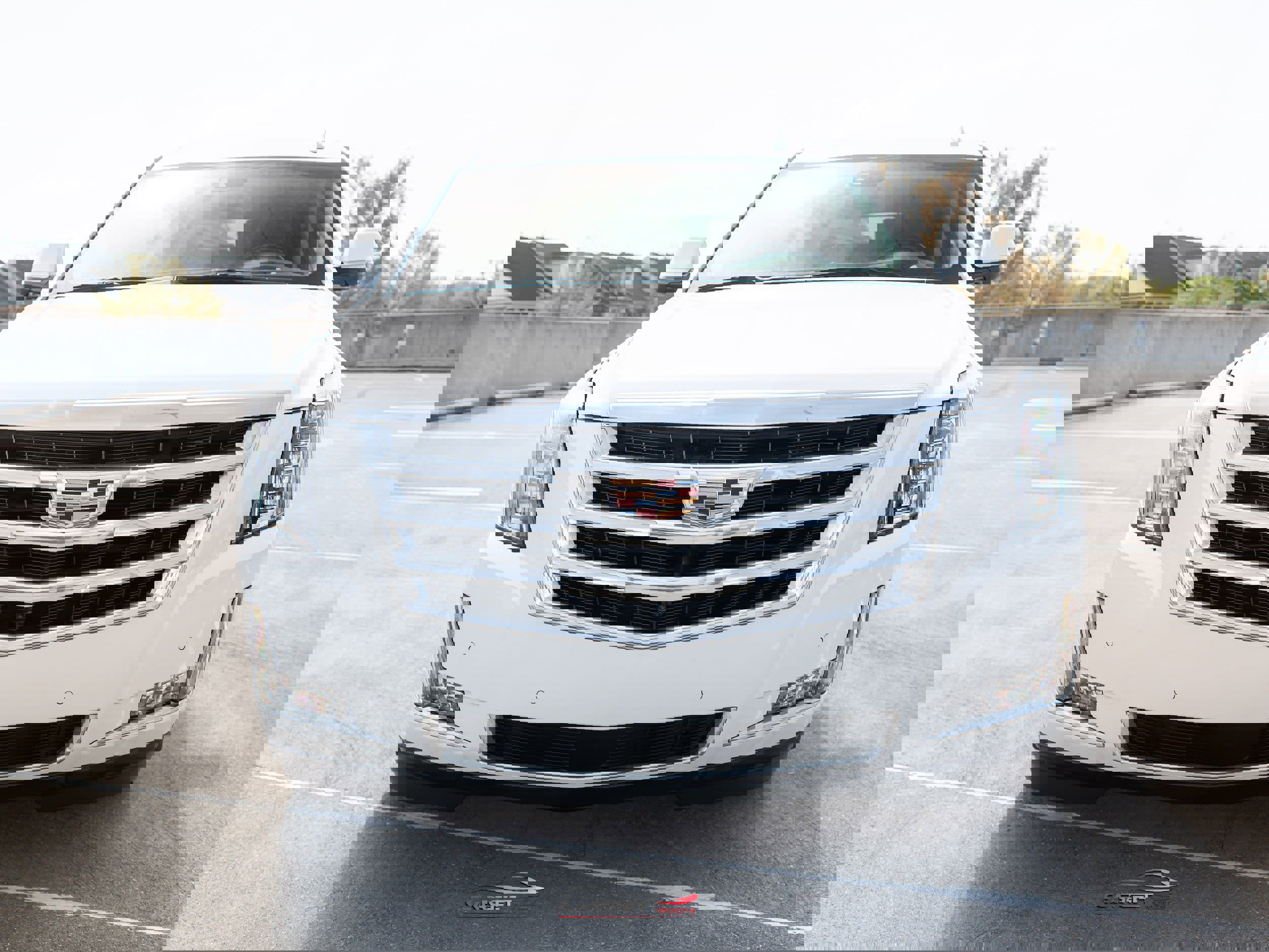 Used 2020 Cadillac Escalade ESV Premium Luxury image 2