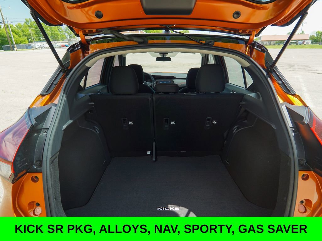 Used 2024 Nissan Kicks SR FWD image 10