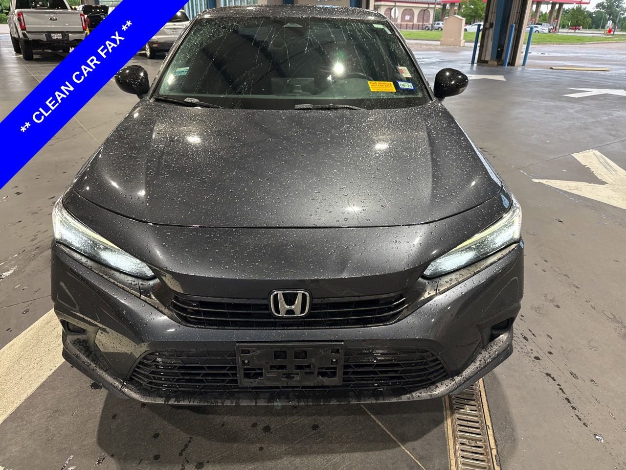 Used 2023 Honda Civic Sport image 2