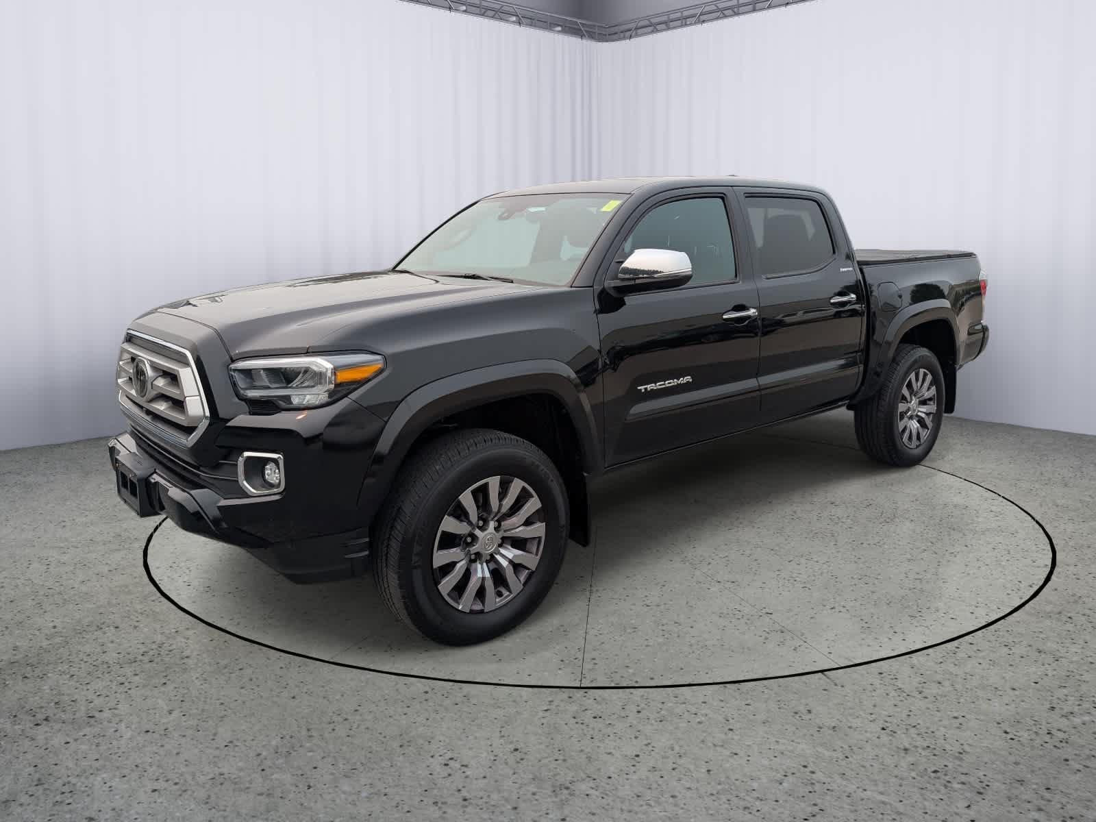 Used 2023 Toyota Tacoma Limited AWD/4WD image 7