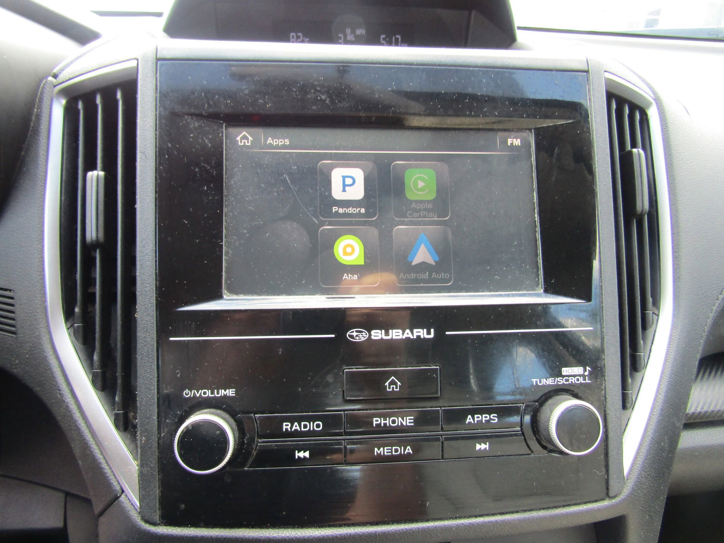 Used 2017 Subaru Impreza 2.0i Premium image 18