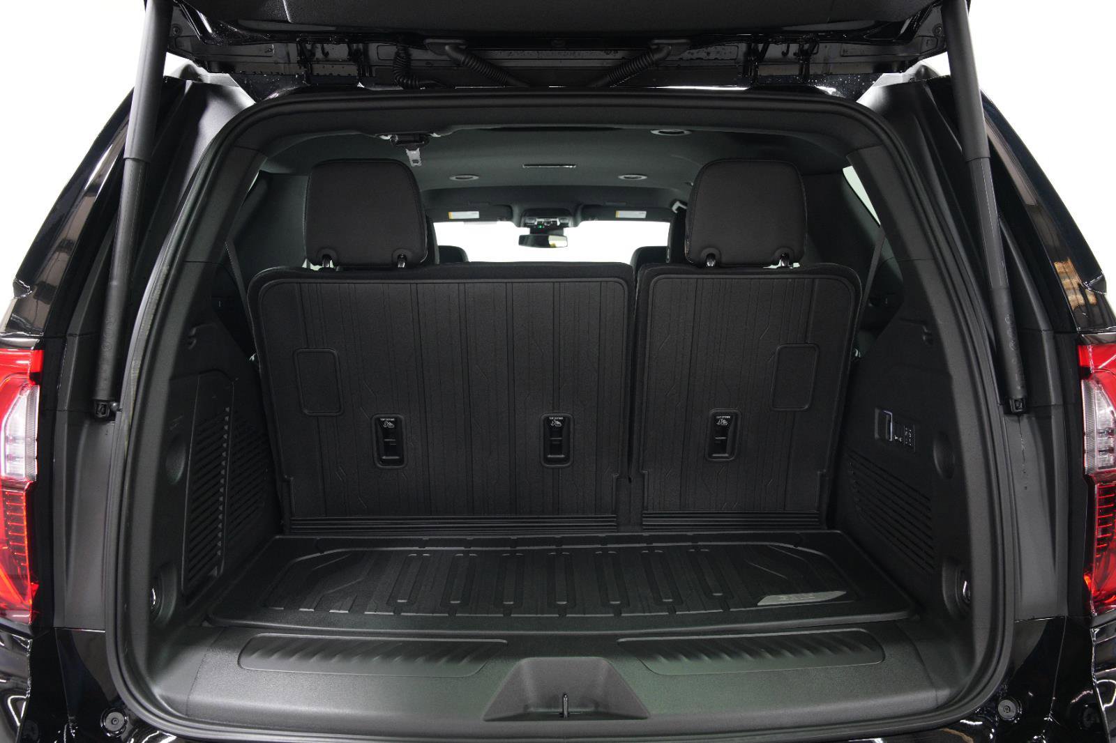New 2026 GMC Yukon Elevation w/ LPO, Floor Liner Package image 13