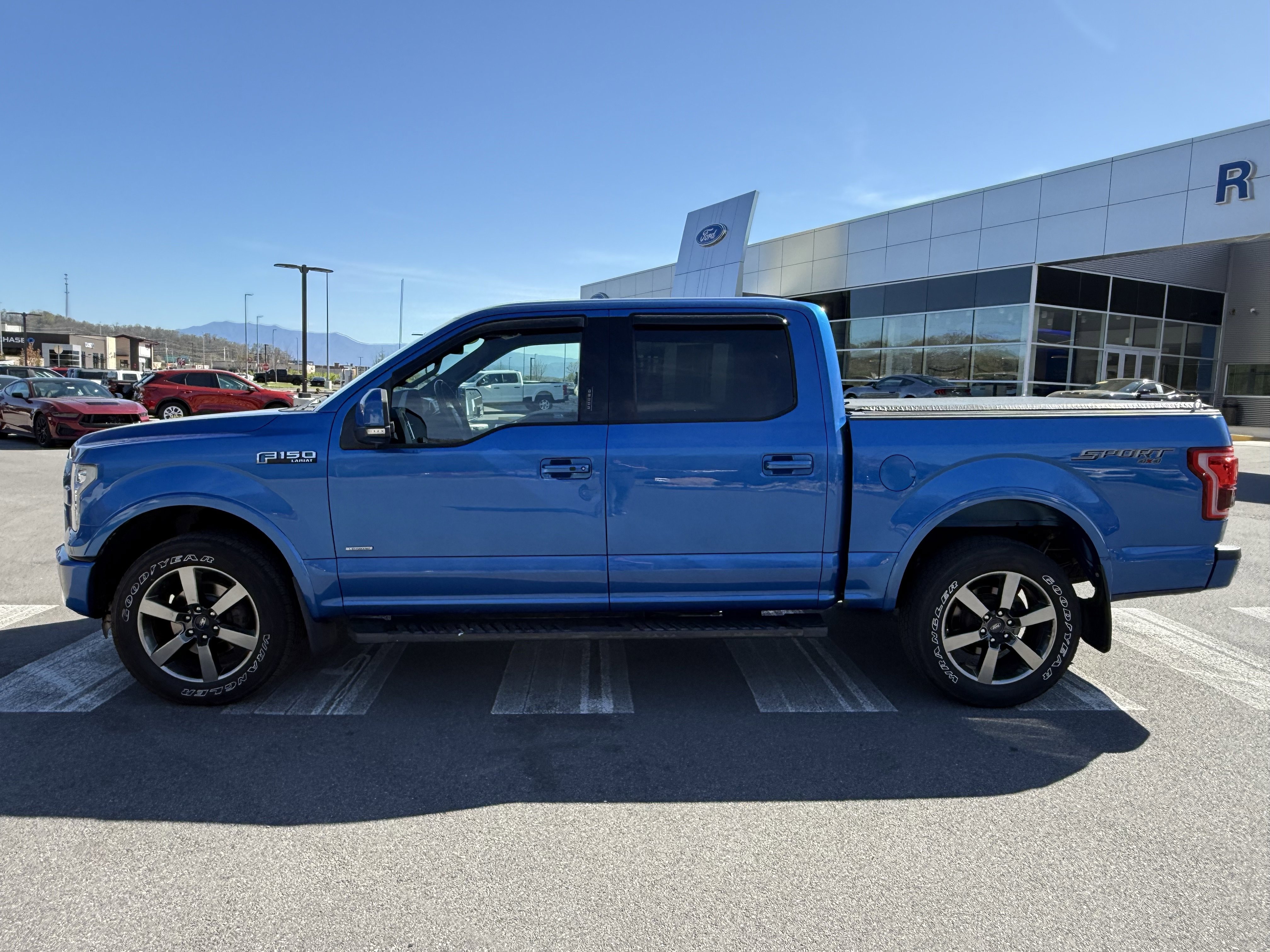 Used 2016 Ford F150 Lariat w/ Equipment Group 502A Luxury image 8