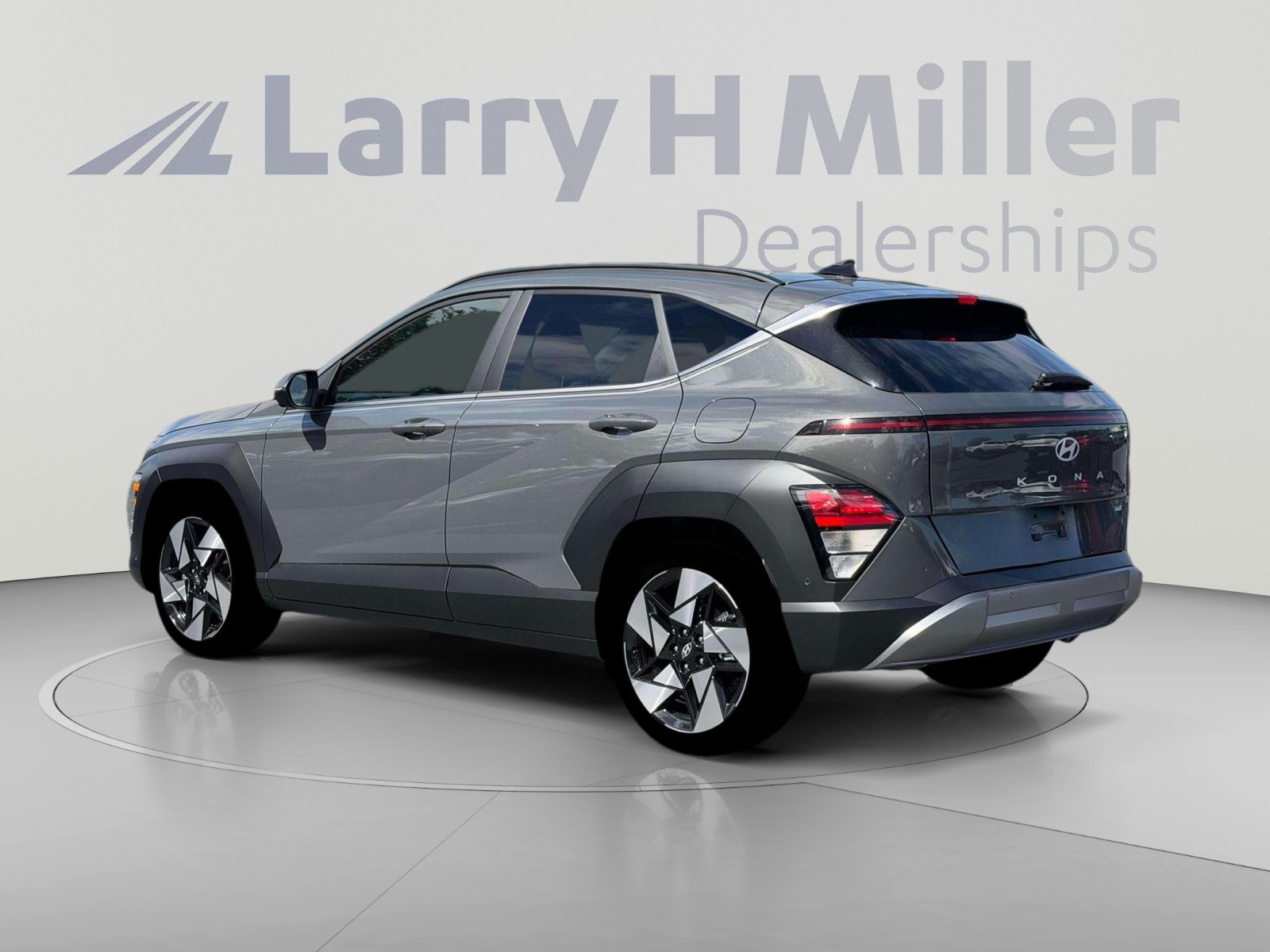 New 2026 Hyundai Kona Limited FWD image 4