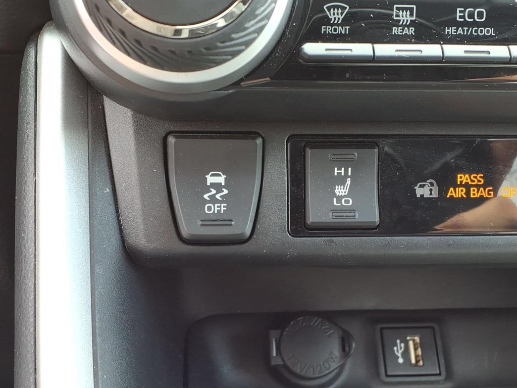 Used 2024 Toyota RAV4 XLE Premium w/ Weather Package AWD/4WD image 23