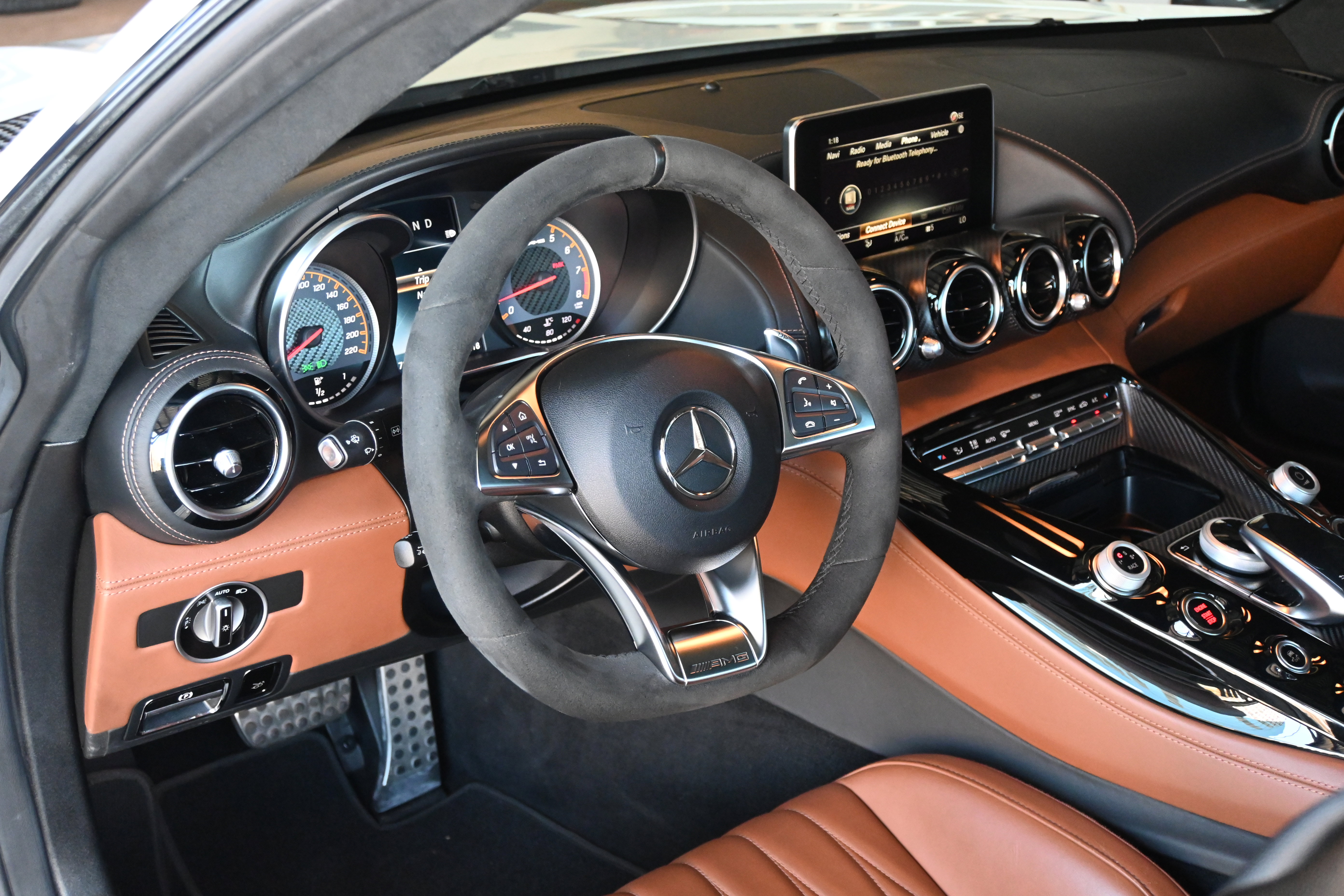 Used 2016 Mercedes-Benz AMG GT S image 30