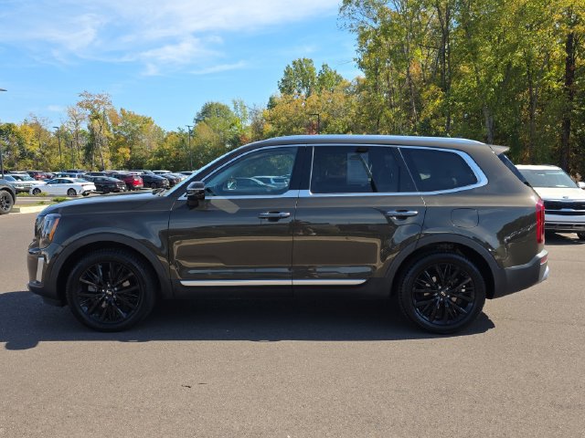 Used 2020 Kia Telluride SX FWD image 2