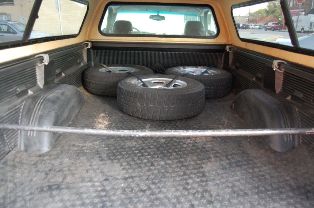 Used 2003 Chevrolet Silverado 1500 W/T image 8