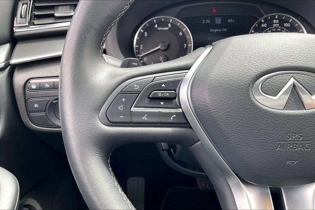 Used 2025 INFINITI QX55 Essential AWD/4WD image 17