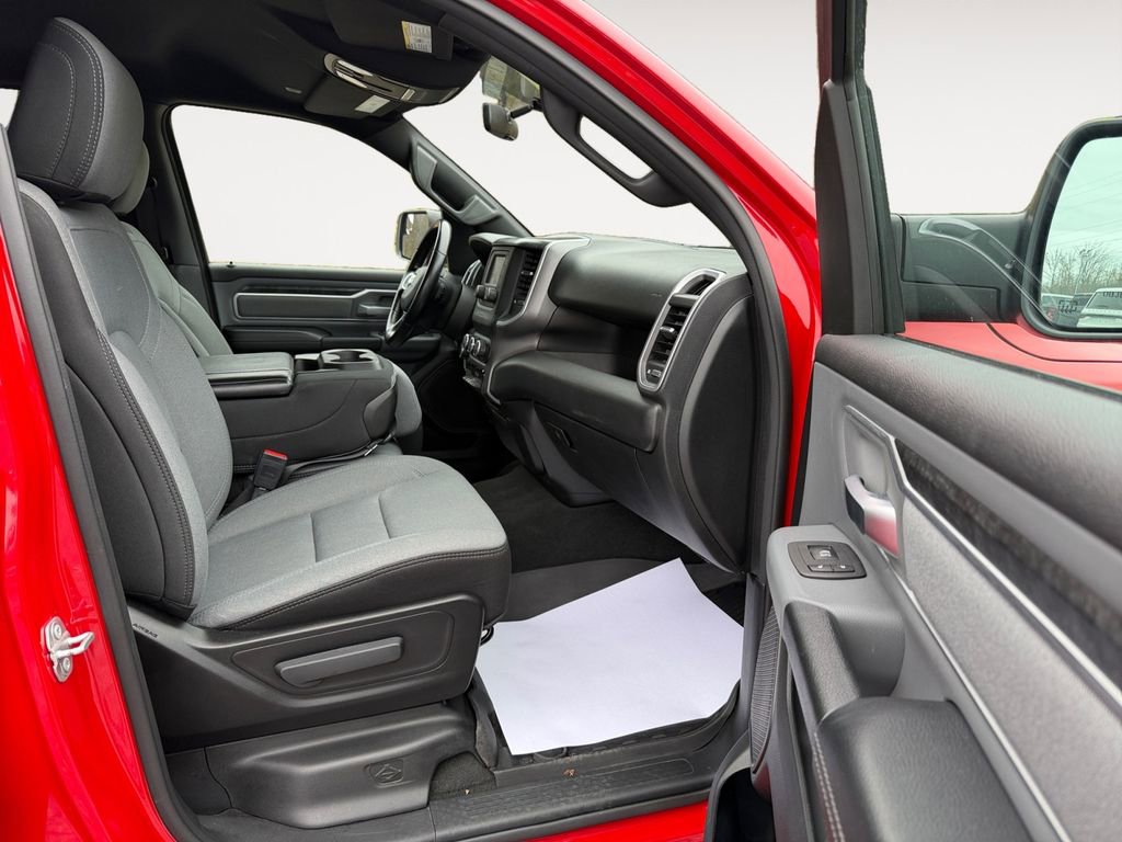 Used 2021 RAM 1500 Big Horn image 28