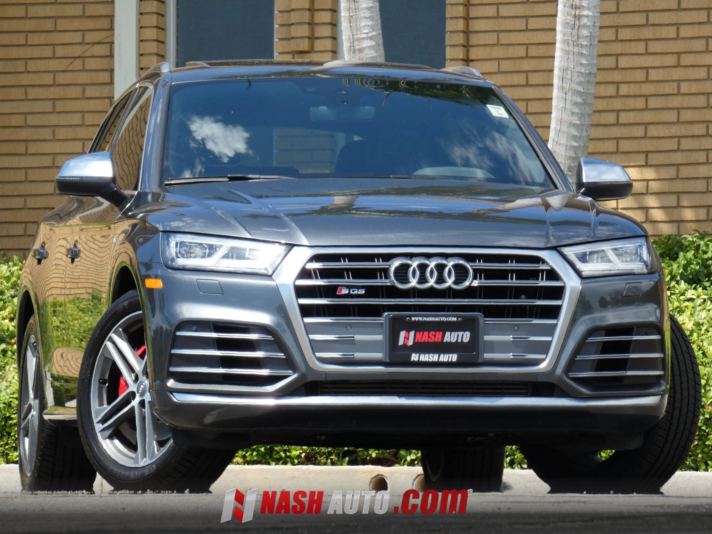 Used 2018 Audi SQ5 Premium Plus w/ S Sport Package AWD/4WD image 5