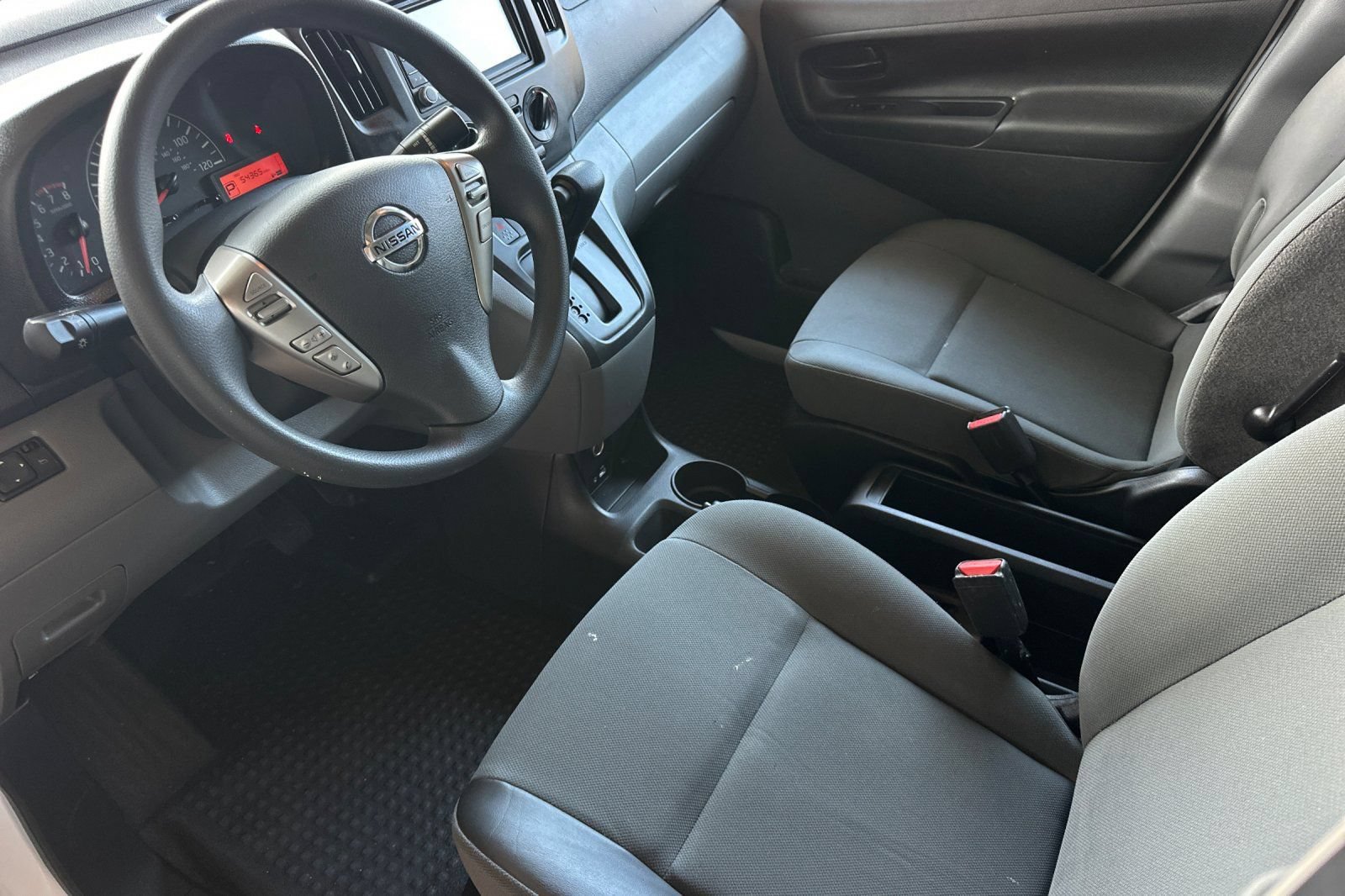 Used 2020 Nissan NV200 SV FWD image 9