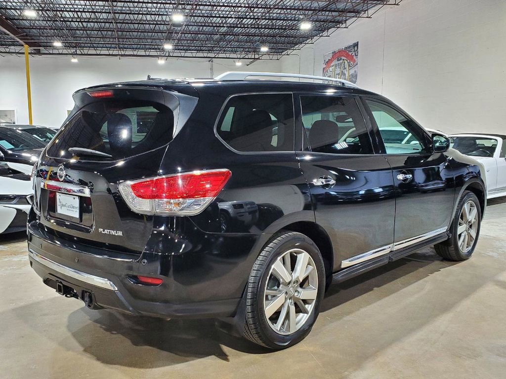 Used 2013 Nissan Pathfinder Platinum image 11