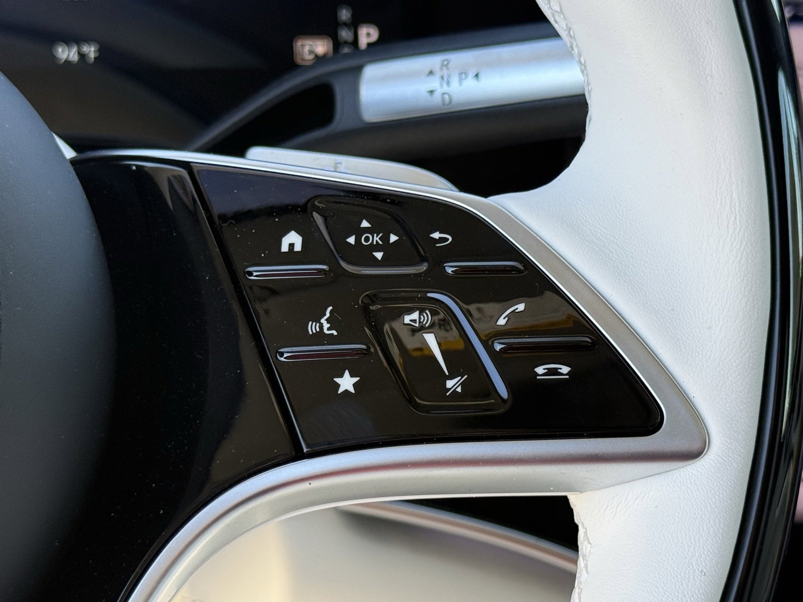 New 2025 Mercedes-Benz Maybach EQS 680 4MATIC image 21