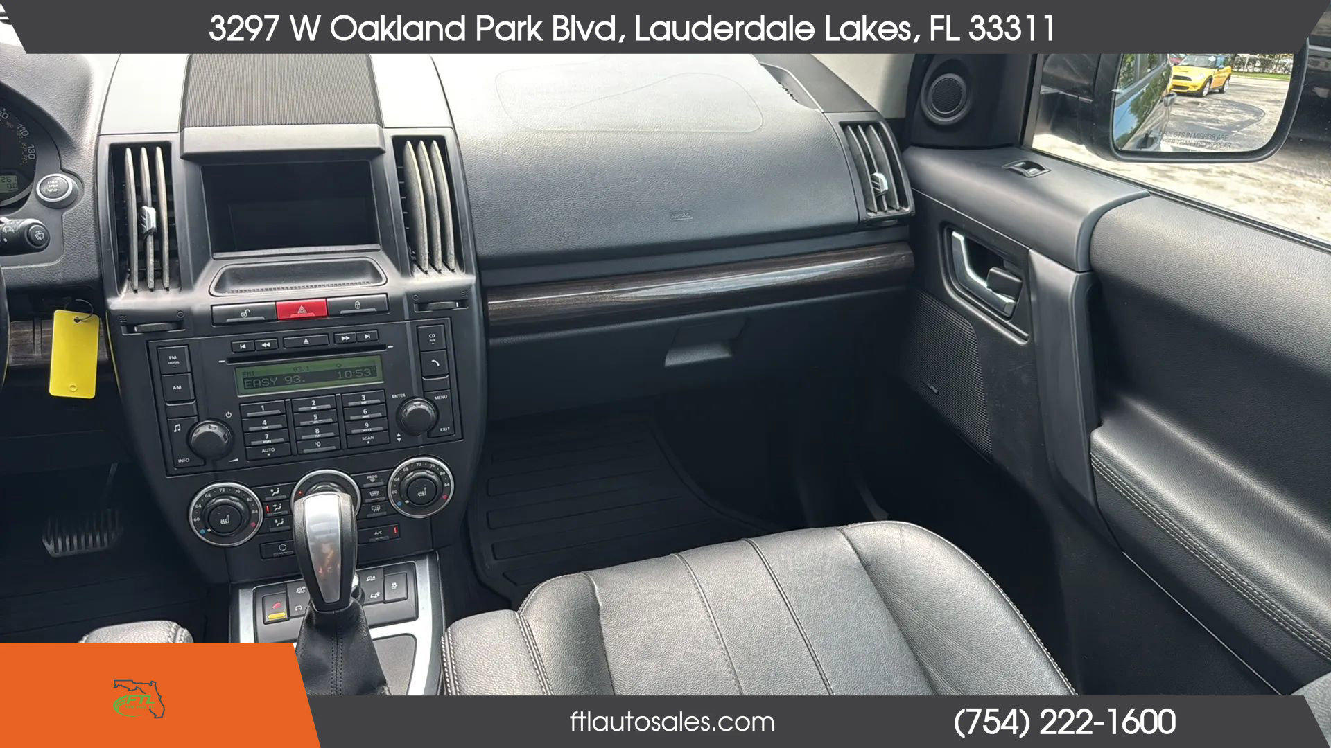 Used 2011 Land Rover LR2 HSE AWD/4WD image 35