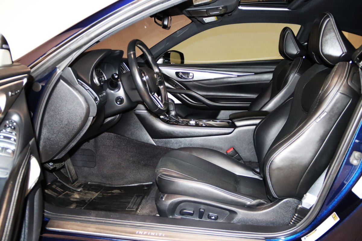 Used 2021 INFINITI Q60 3.0t Luxe w/ Essential Package RWD image 35
