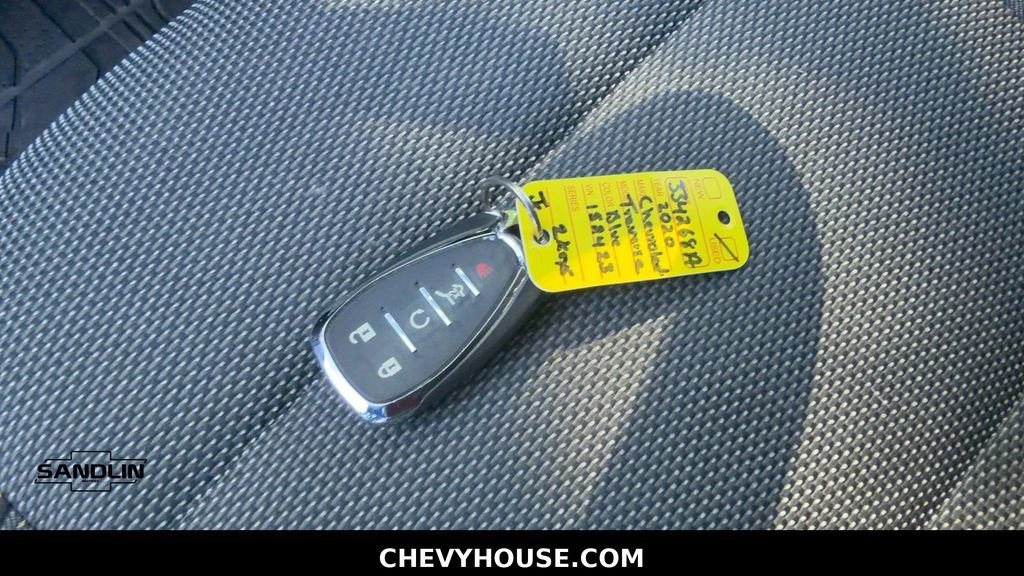 Used 2020 Chevrolet Traverse LT FWD image 30