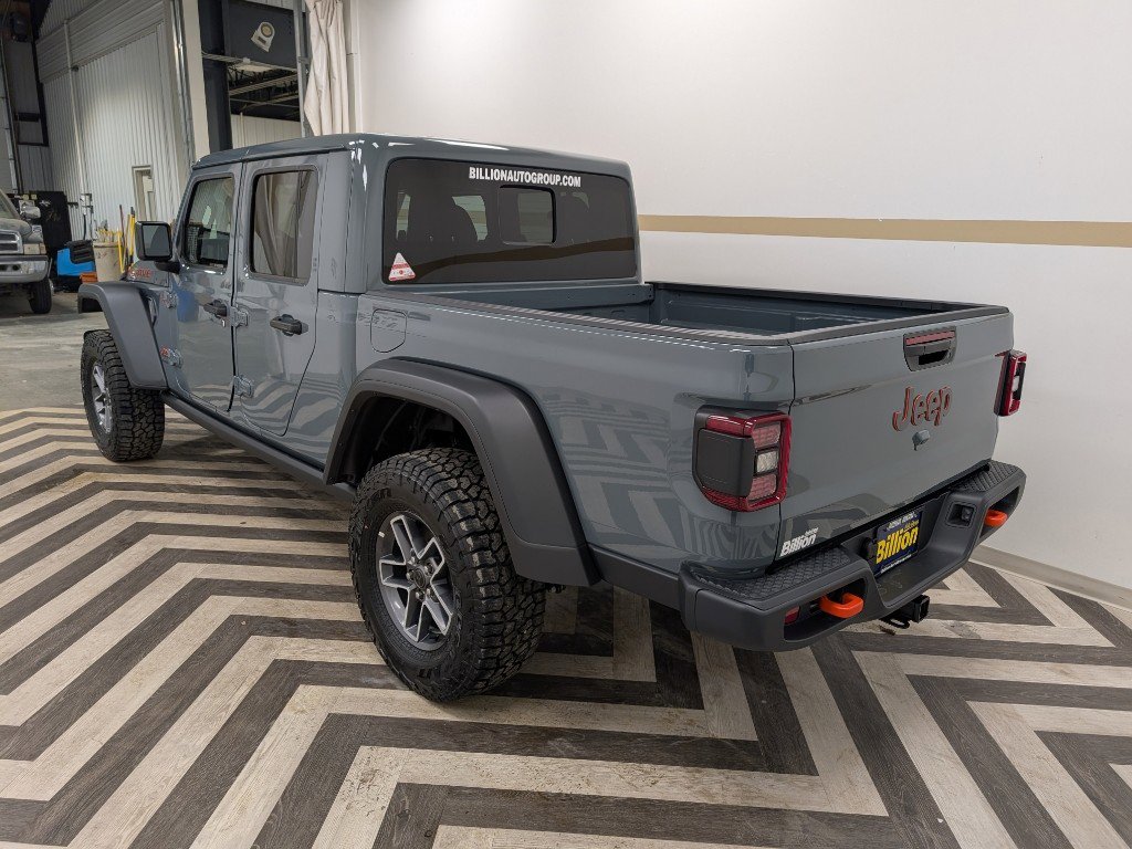 New 2026 Jeep Gladiator Mojave image 13