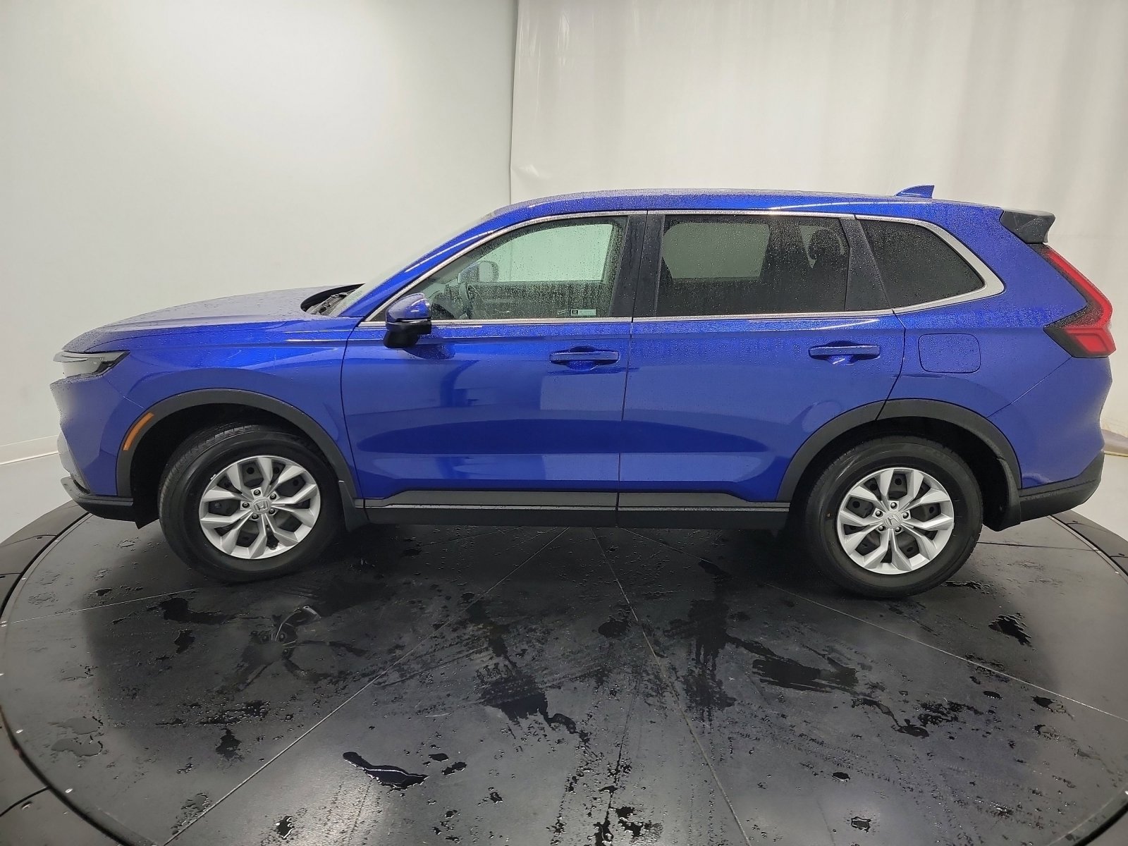 Certified 2025 Honda CR-V LX image 5