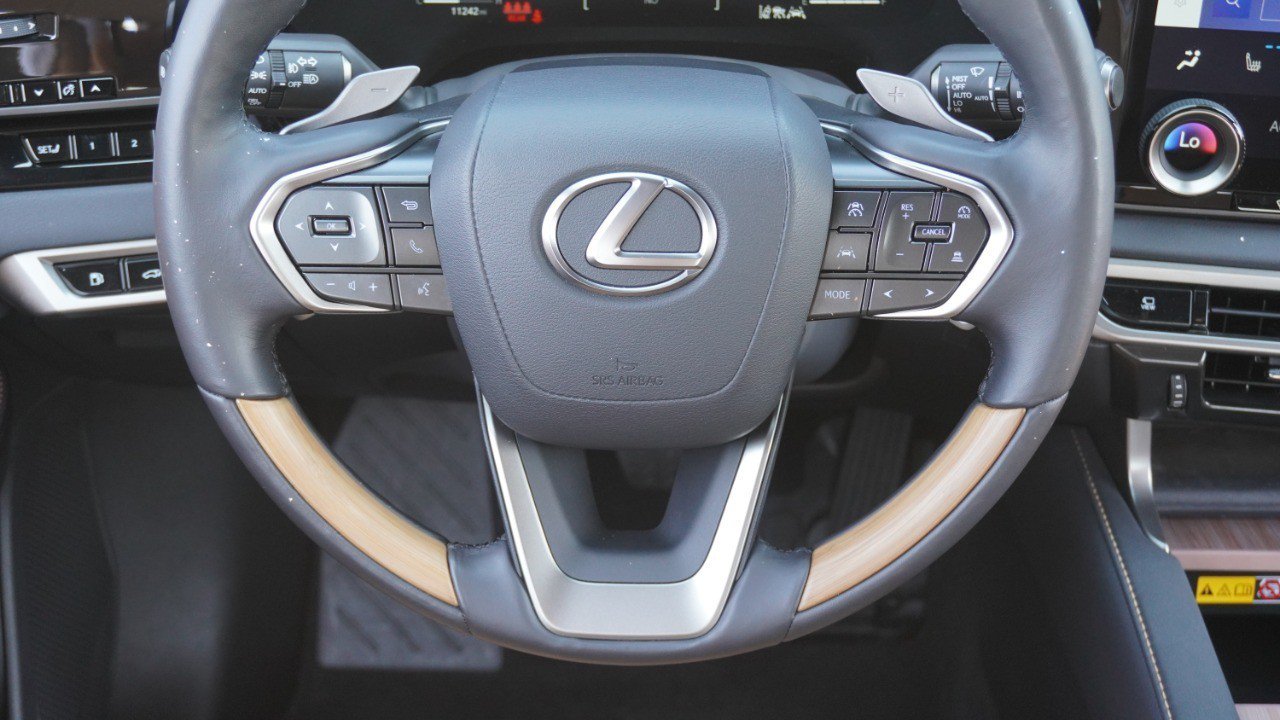 Certified 2025 Lexus RX 350 Premium Plus w/ Accessory Package (Z1) FWD image 30