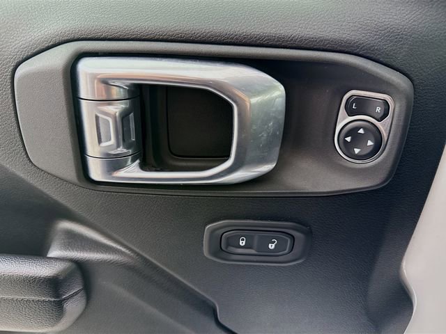 Used 2021 Jeep Wrangler Unlimited Sport image 17
