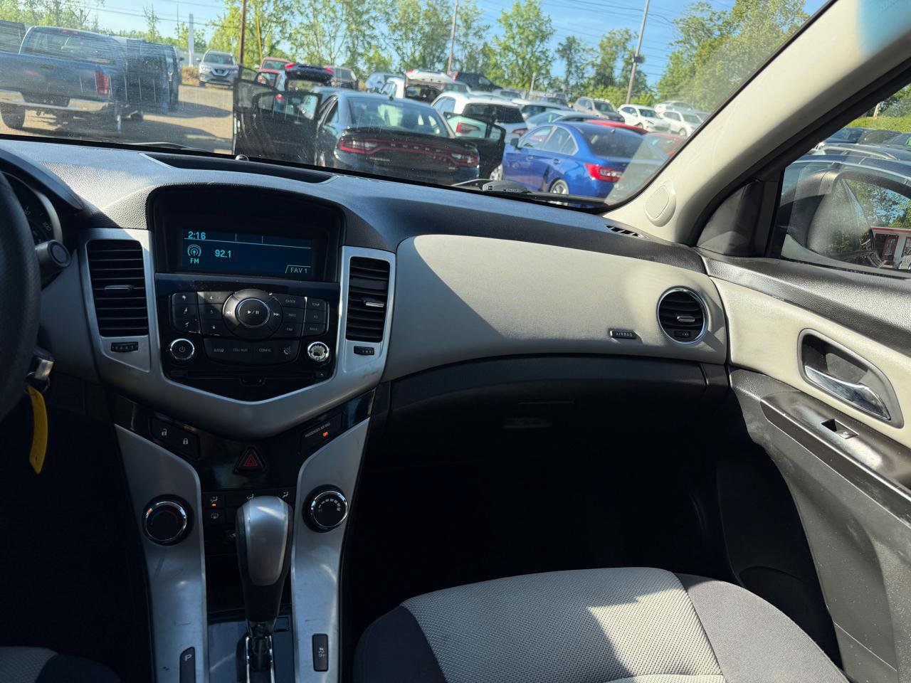 Used 2013 Chevrolet Cruze LS FWD image 15