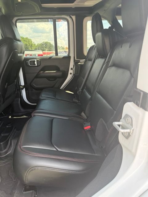 Used 2024 Jeep Wrangler Unlimited Rubicon AWD/4WD image 26