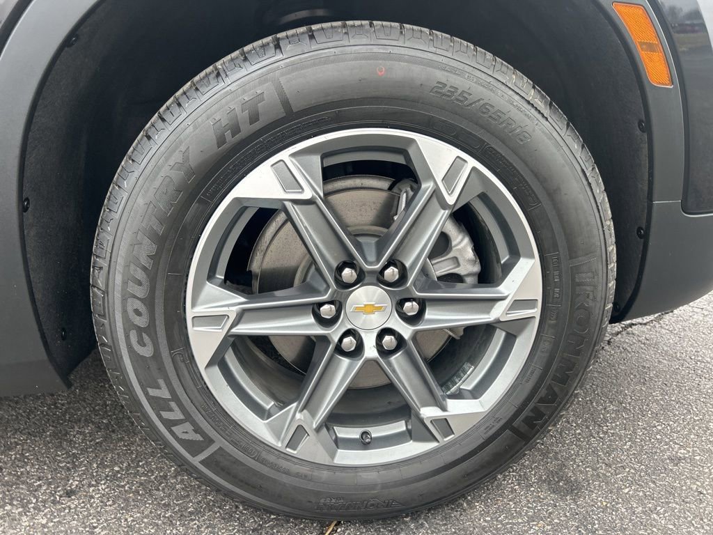 Used 2025 Chevrolet Blazer LT image 38