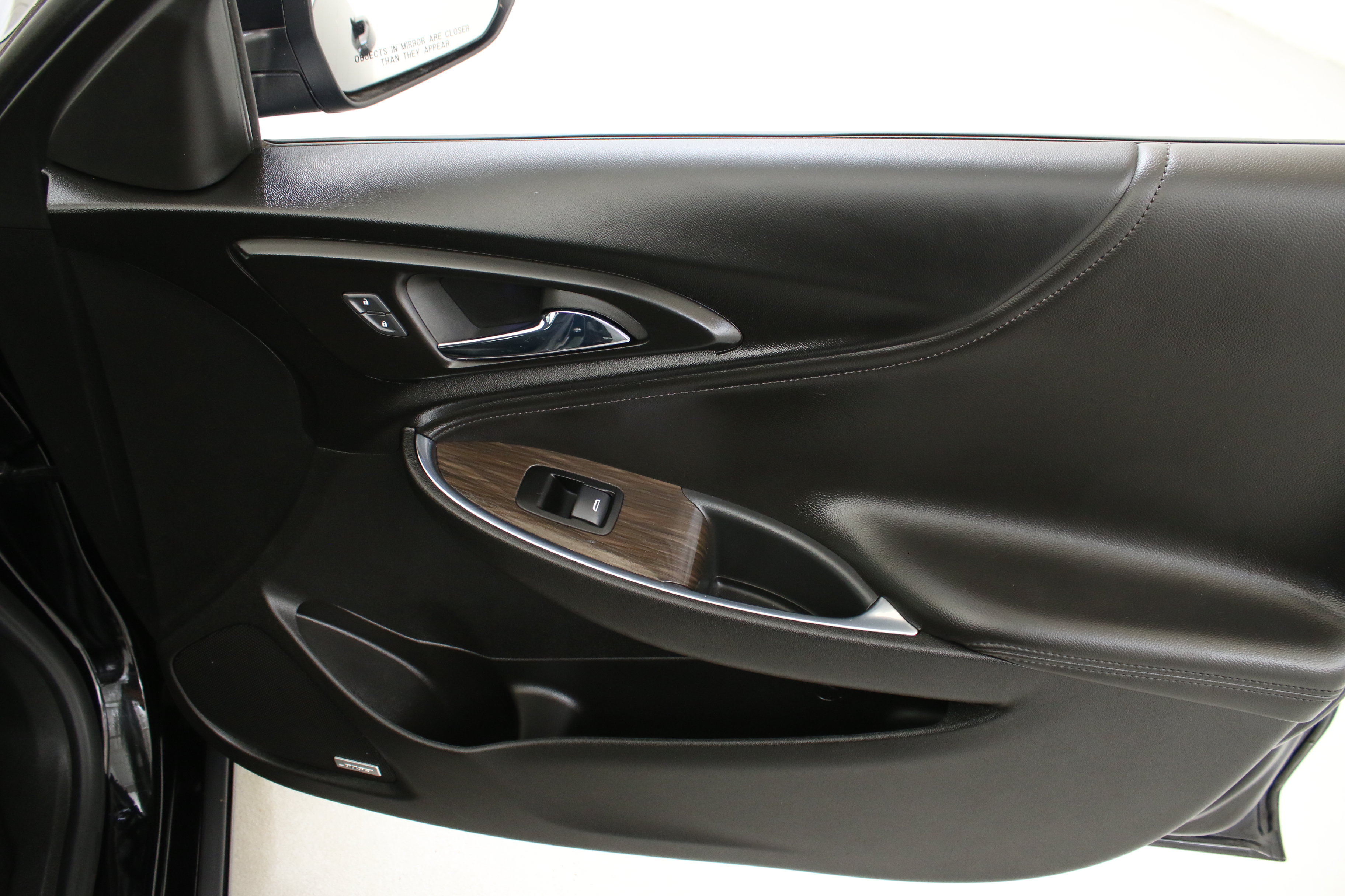 Used 2023 Chevrolet Malibu LT w/ LPO, Floor Liner Package FWD image 34